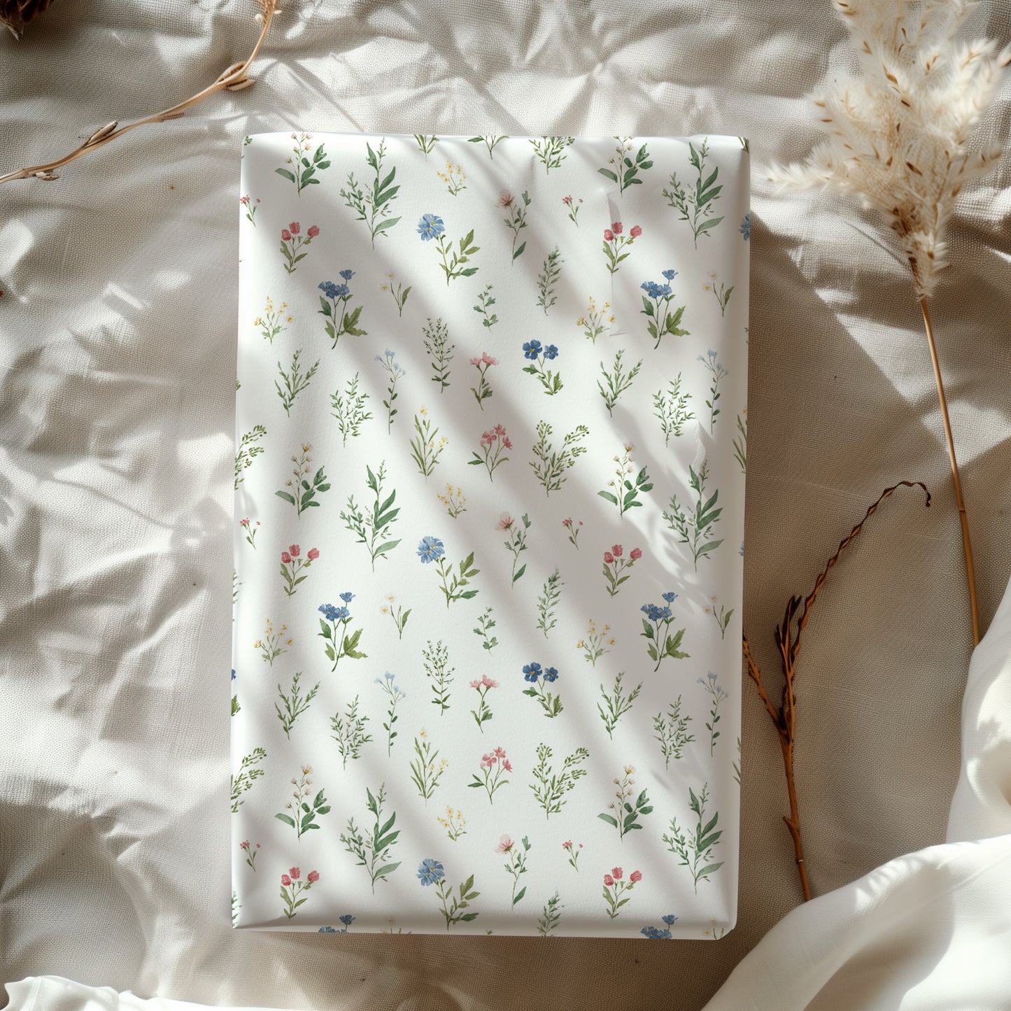 Dainty Minimalist Wildflower Gift Wrapping Papers