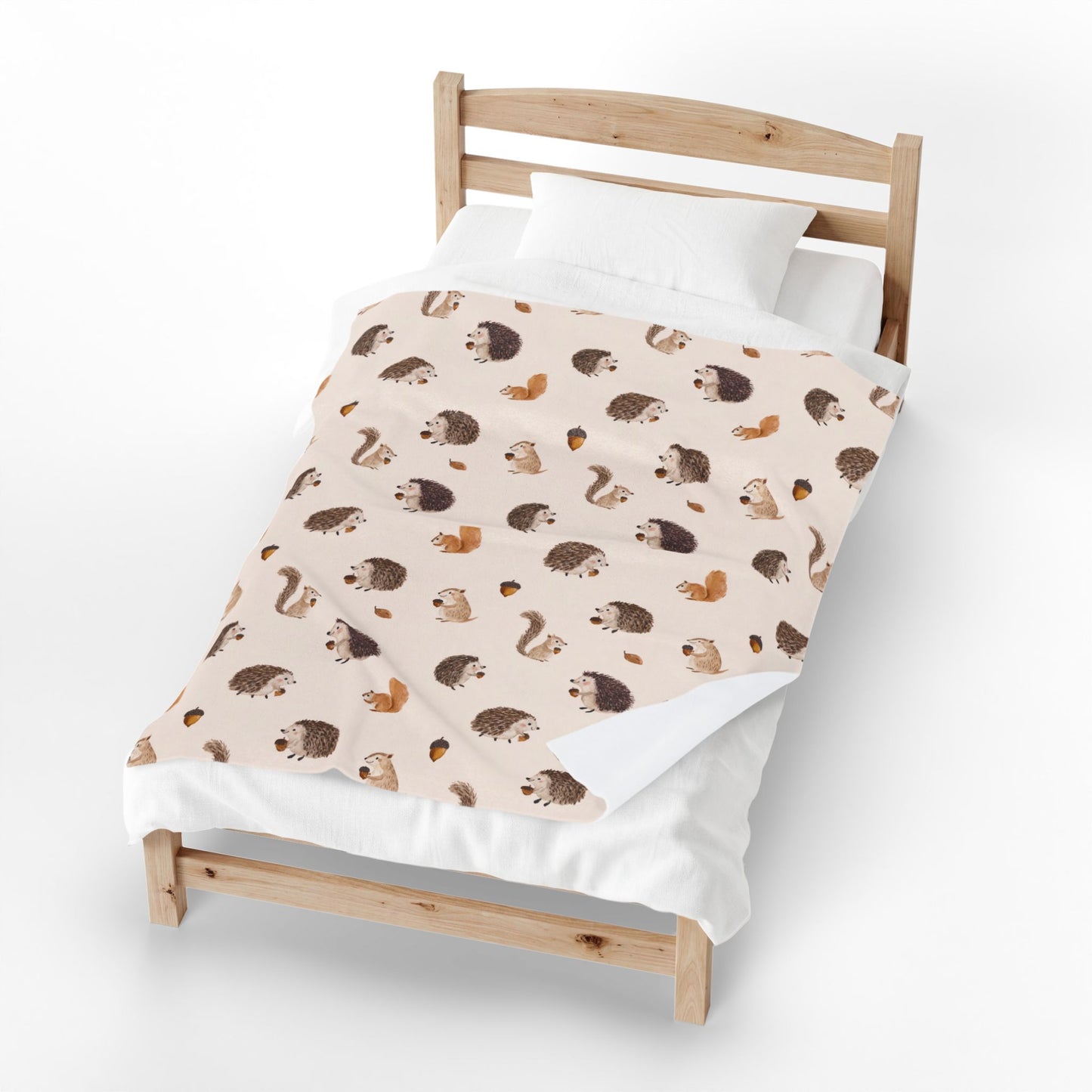 Woodland Creatures and Acorns - Velveteen Plush Throw Blanket
