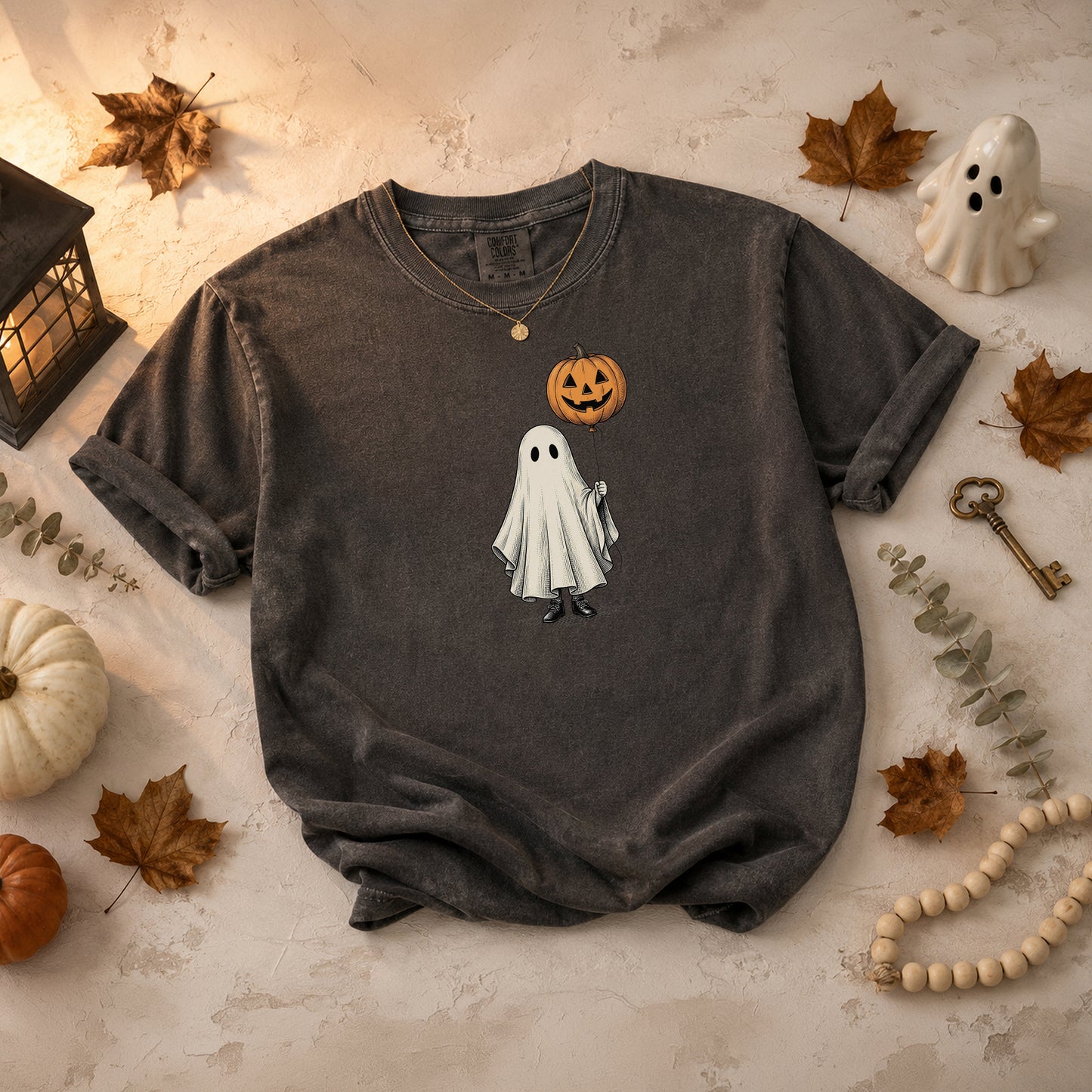 Simple Boho Ghost Holding a Pumpkin Balloon T-shirt
