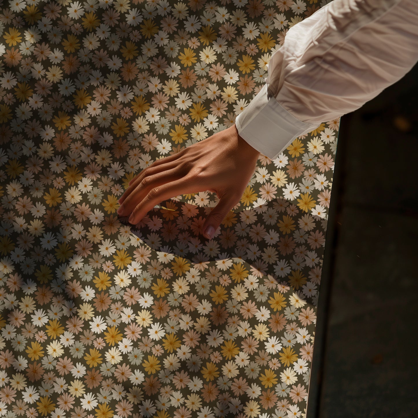 Retro Boho Daisy Print Gift Wrapping Paper
